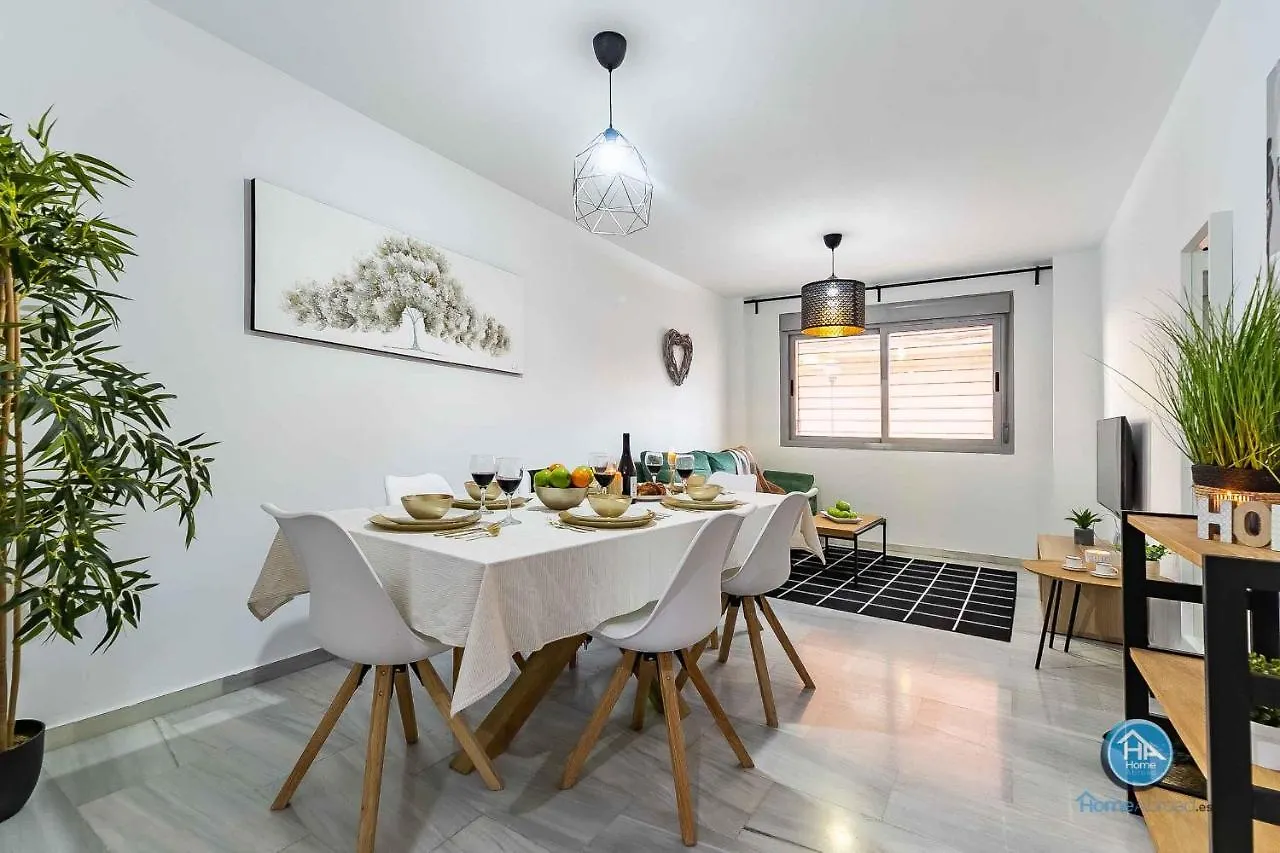Bajo Urbano Boutique En Carlos Haya Con Terraza Y Parking Málaga Apartamento